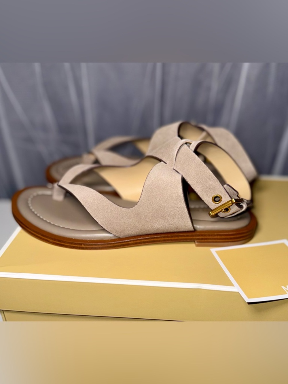 Michael Kors birch Irene Sandals 7 - Picture 6 of 14